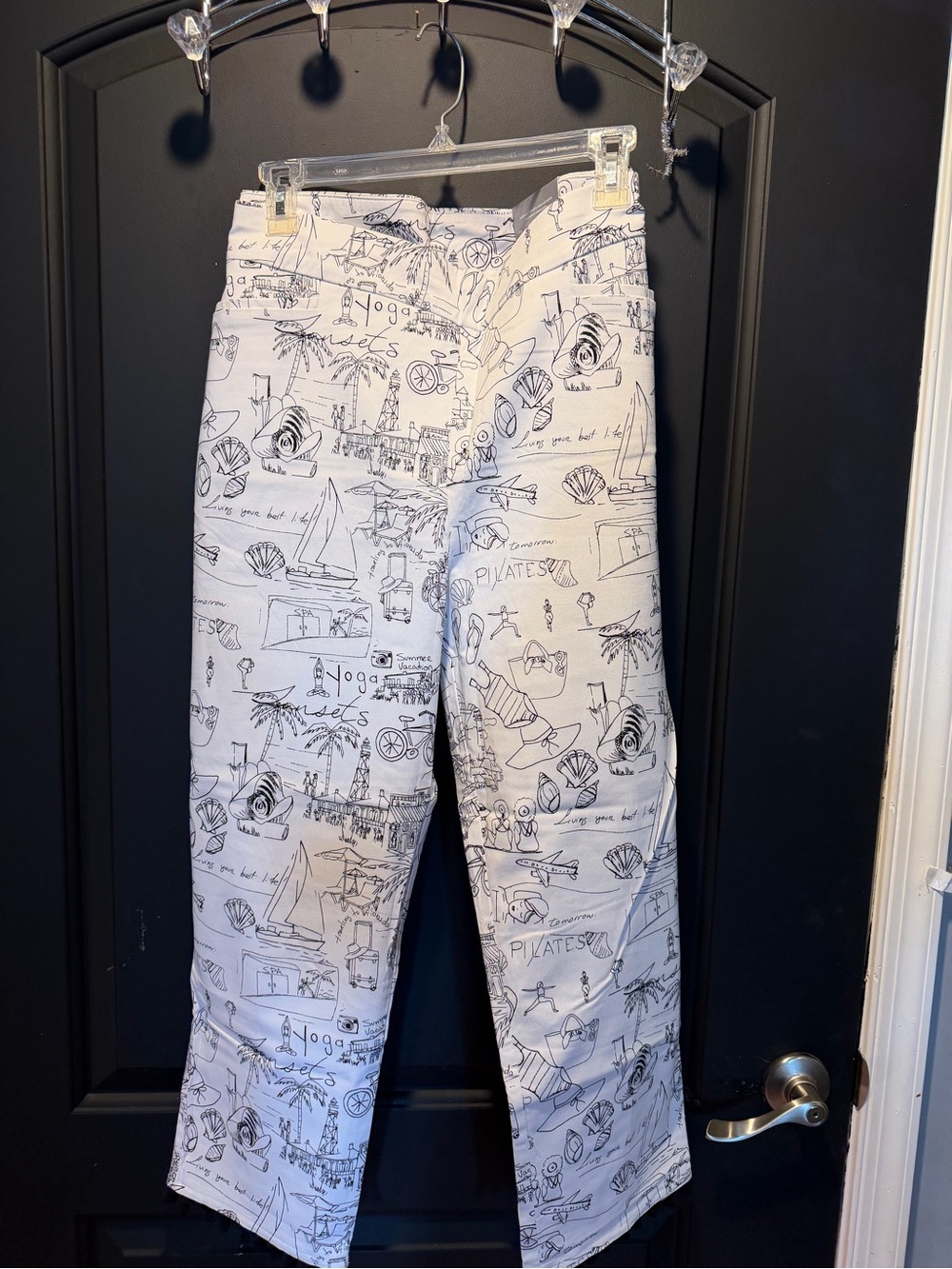 Chico's White Pants with Black Sketch Print
